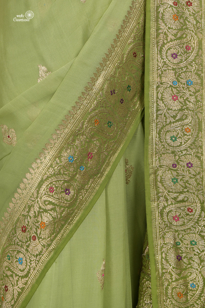 Light and Dark Mehndi Green Shaded Chiffon Georgette Hnadloom Banarasi with Meenakari