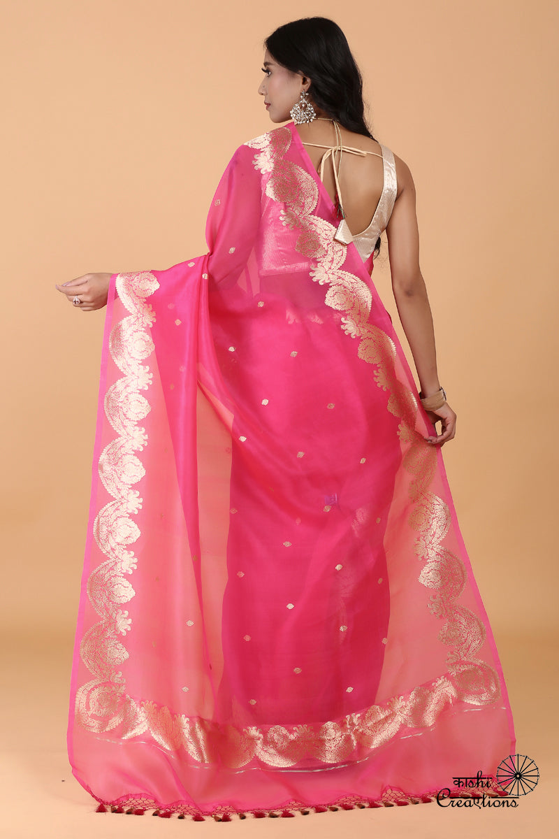 Hot Pink Scallop Pure Kora Silk Handwoven Banarasi Saree