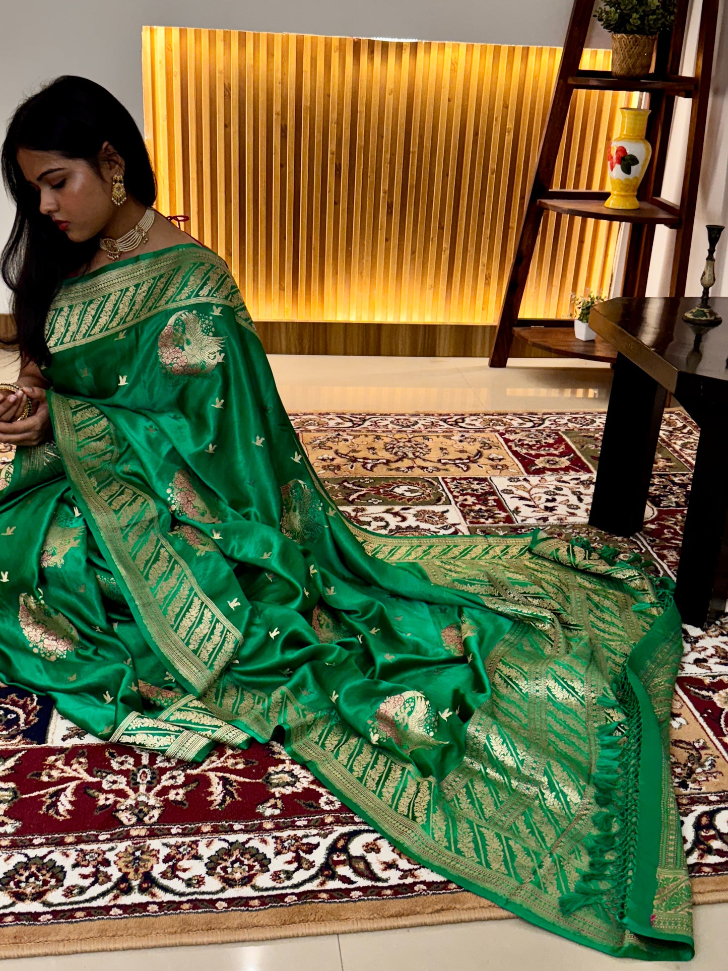 Emerald Green Pure Mashru Silk Handwoven Banarasi Saree with Meenakari