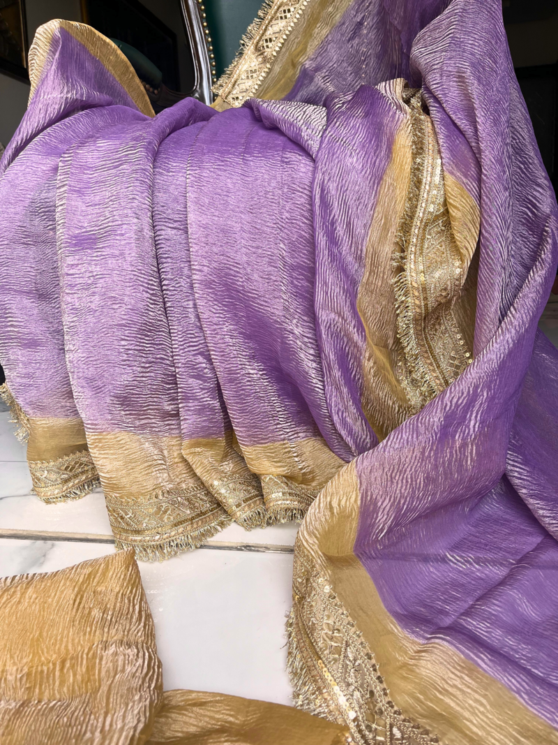 Lavender Golden Pure Crushed Tissue Handloom Saree