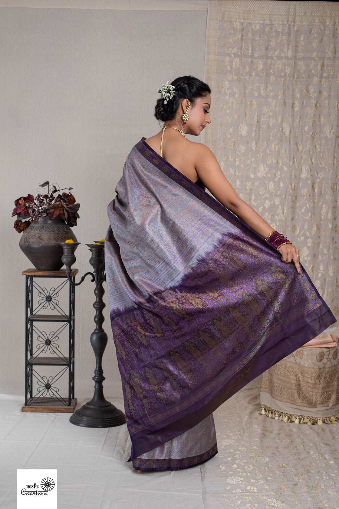Light dark Purple Tanchoi Jamawar Handloom Silk Saree