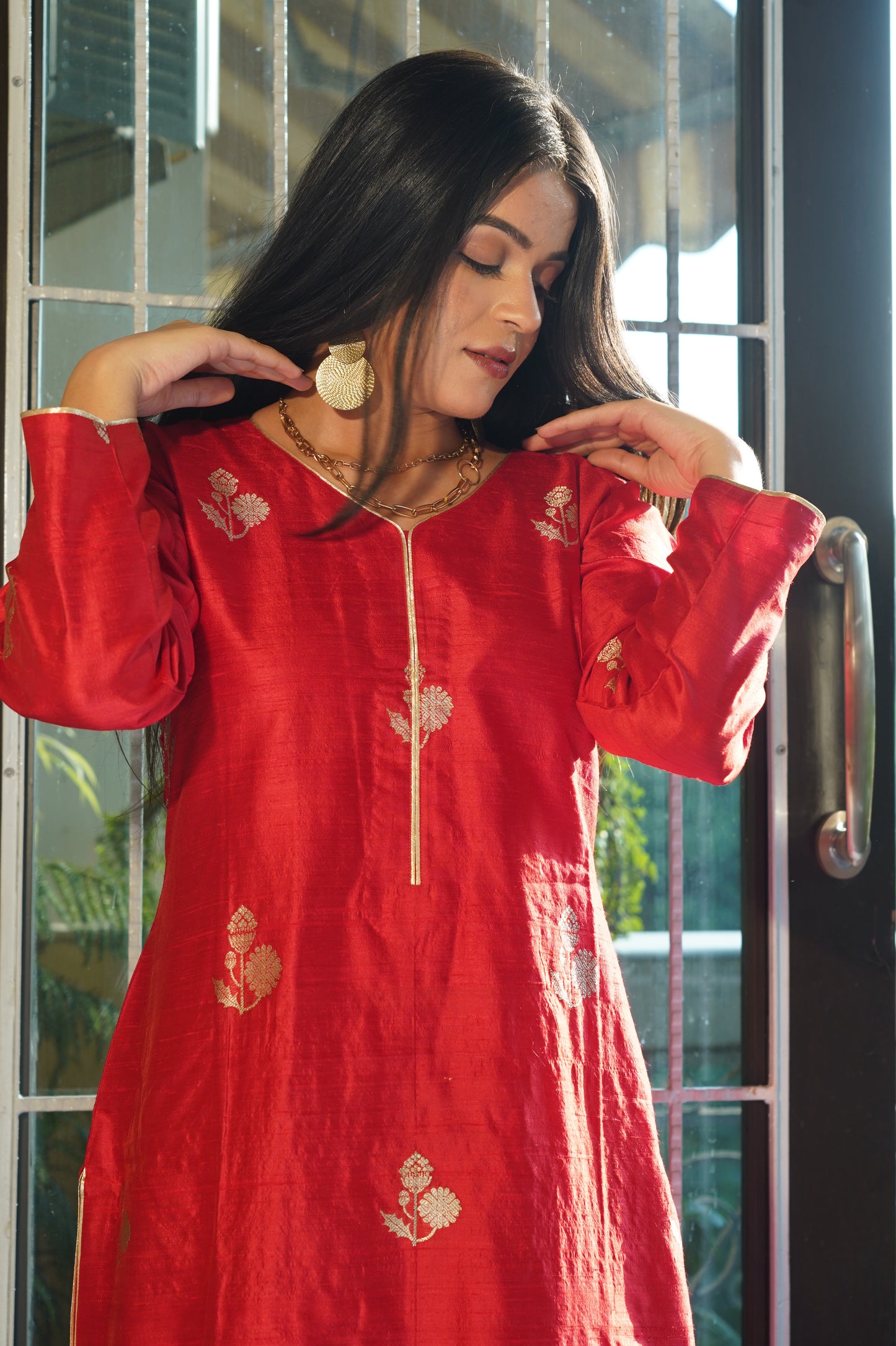 Red Pure Raw Silk Handcrafted Banarasi Khadwa Boota Stitched Kurta in Golden Zari