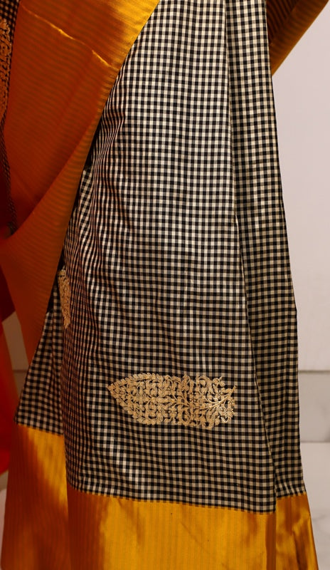 Pure Katan Silk Checks Handloom Banarasi Saree