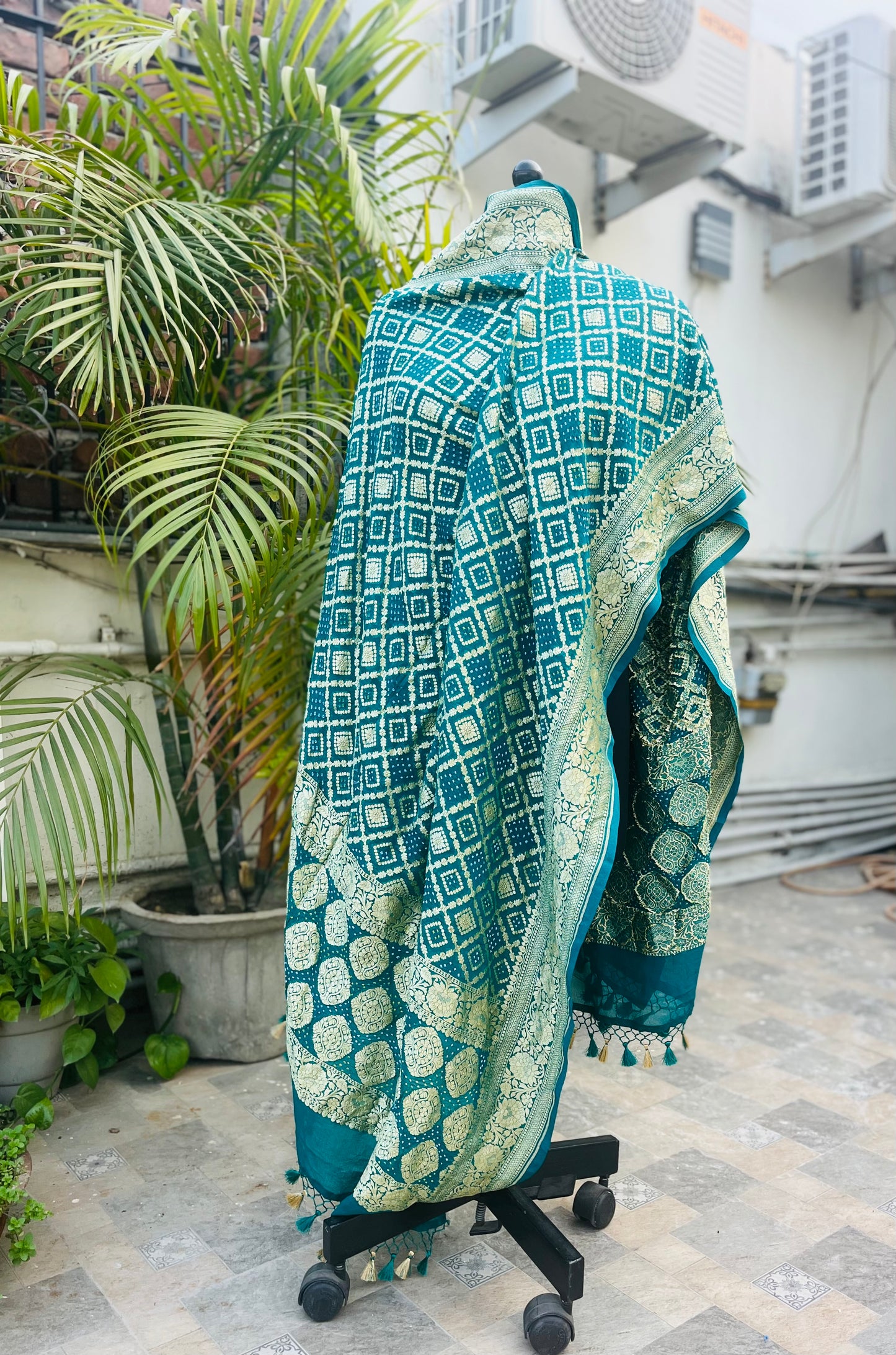 Rama Green Pure Khaddi Georgette Banarasi Bandhej Handwoven Dupatta