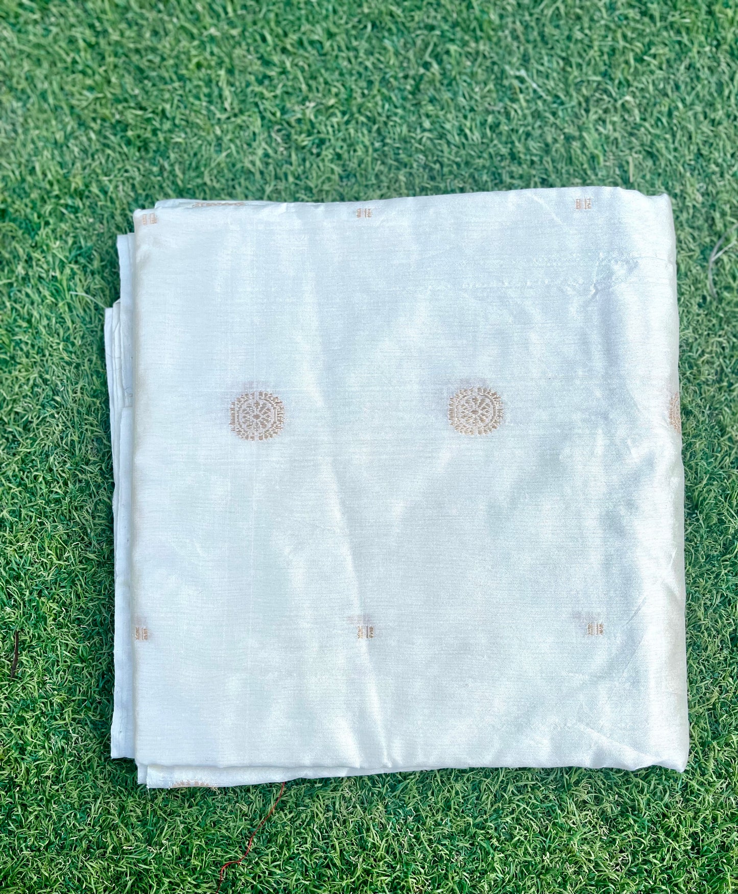 Pure Silk Khadwa Boota Fabric