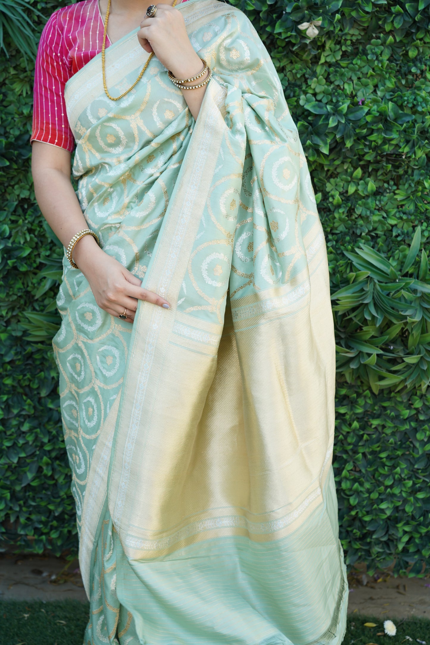 Sage Green Pure Katan Silk Khadwa Jaal Handwoven Banarasi Saree