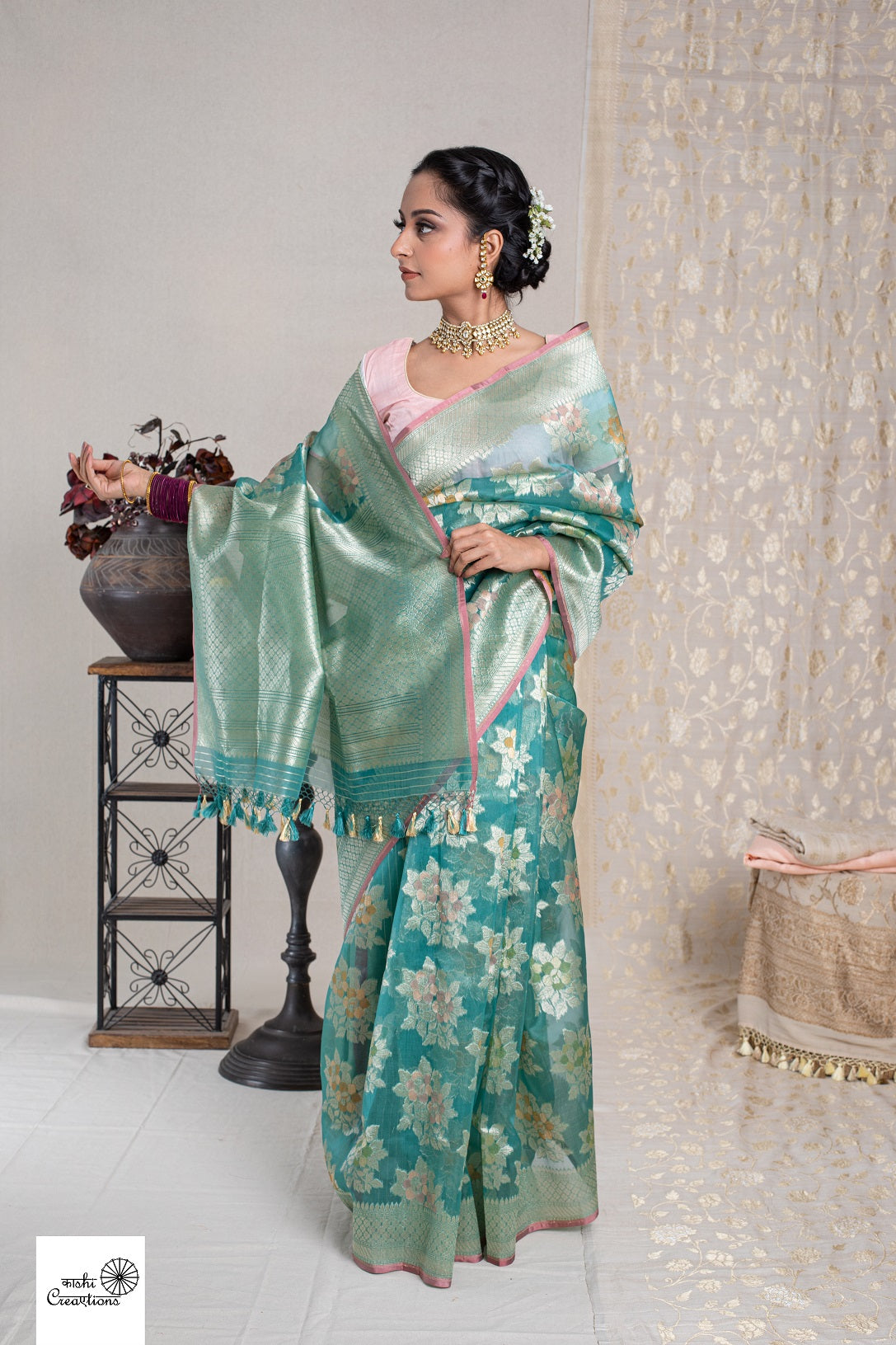 Sky Blue Floral Design Pure Organza Handwoven Banarasi Saree