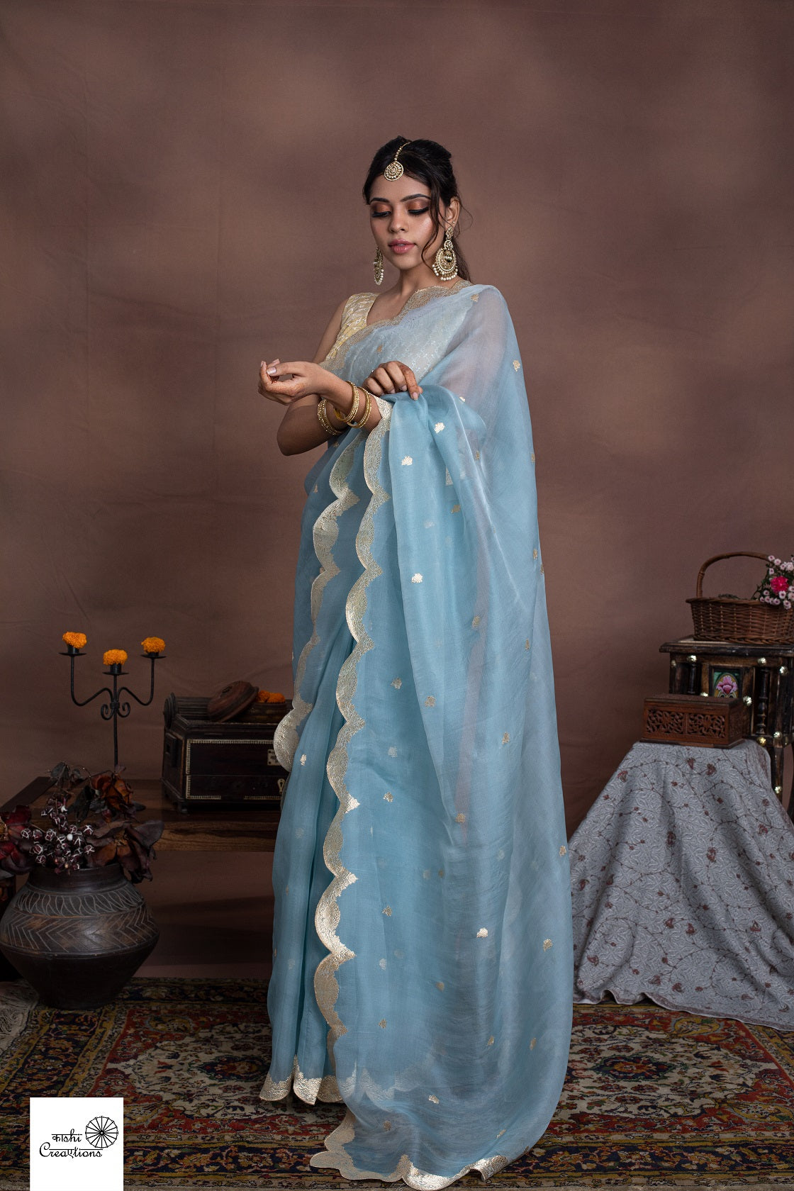 Powder Blue Pure Organza Scallop design Khadwa Buta Border Handwoven Banarasi Saree