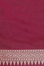Load image into Gallery viewer, Wine Pure Katan Silk Handloom Banarasi Saree
