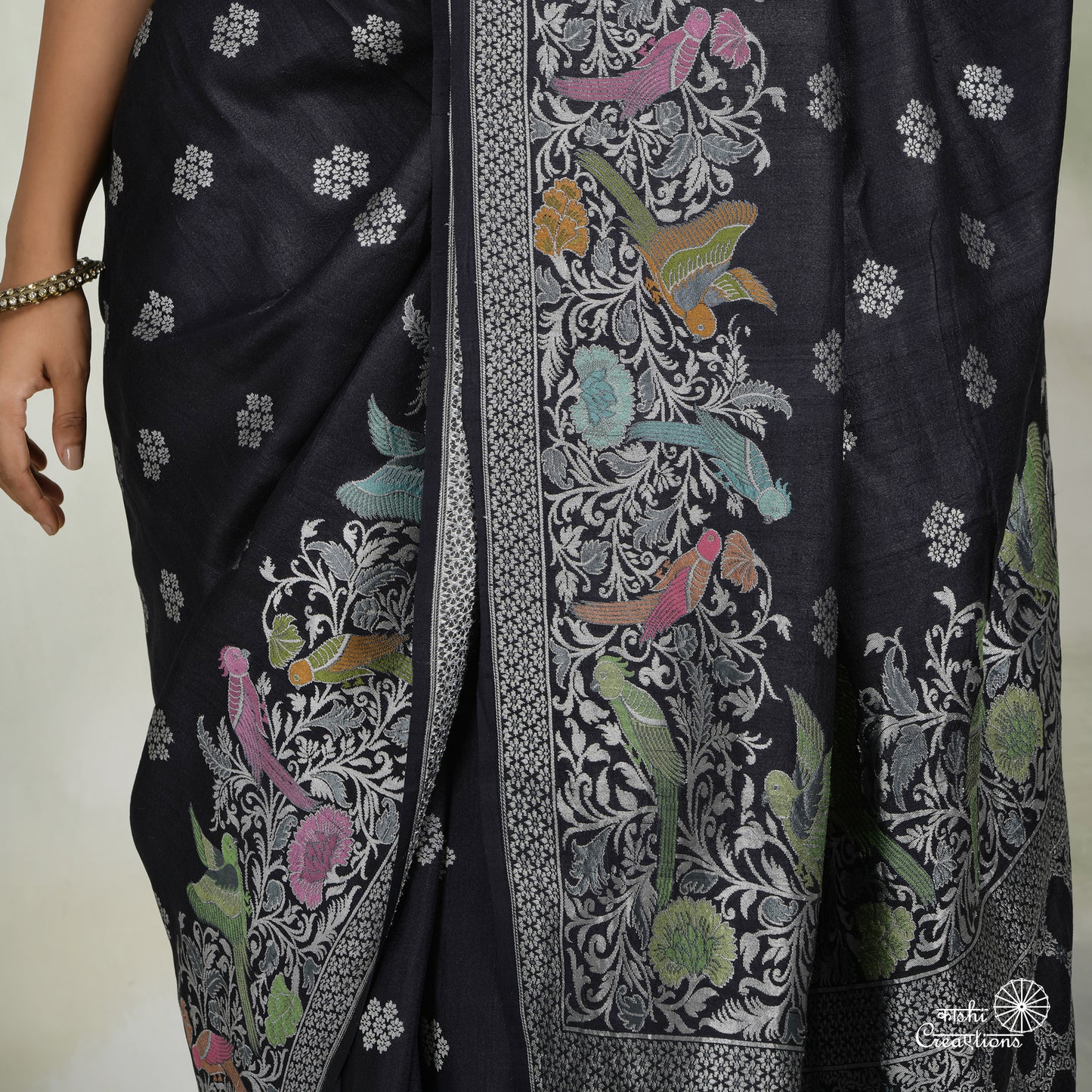 Black Pure Tussar Georgettte Handloom Banarasi Saree with Paithani Border with Meenakari