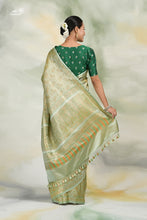 Load image into Gallery viewer, Light Sea Green Pure Katan Silk Tanchui Jamawar Handloom Banarasi Saree
