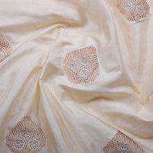 Load image into Gallery viewer, Cream Meenakari Pure Silk Khadwa Handloom Suit 
