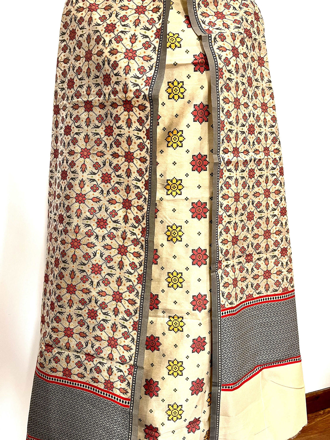 Creamson Pure Cotton Handloom Banarasi Suit