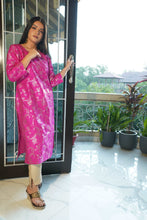 Load image into Gallery viewer, Hot Pink Pure Handwoven Raw Silk Stitched Kurta with golden Zari
