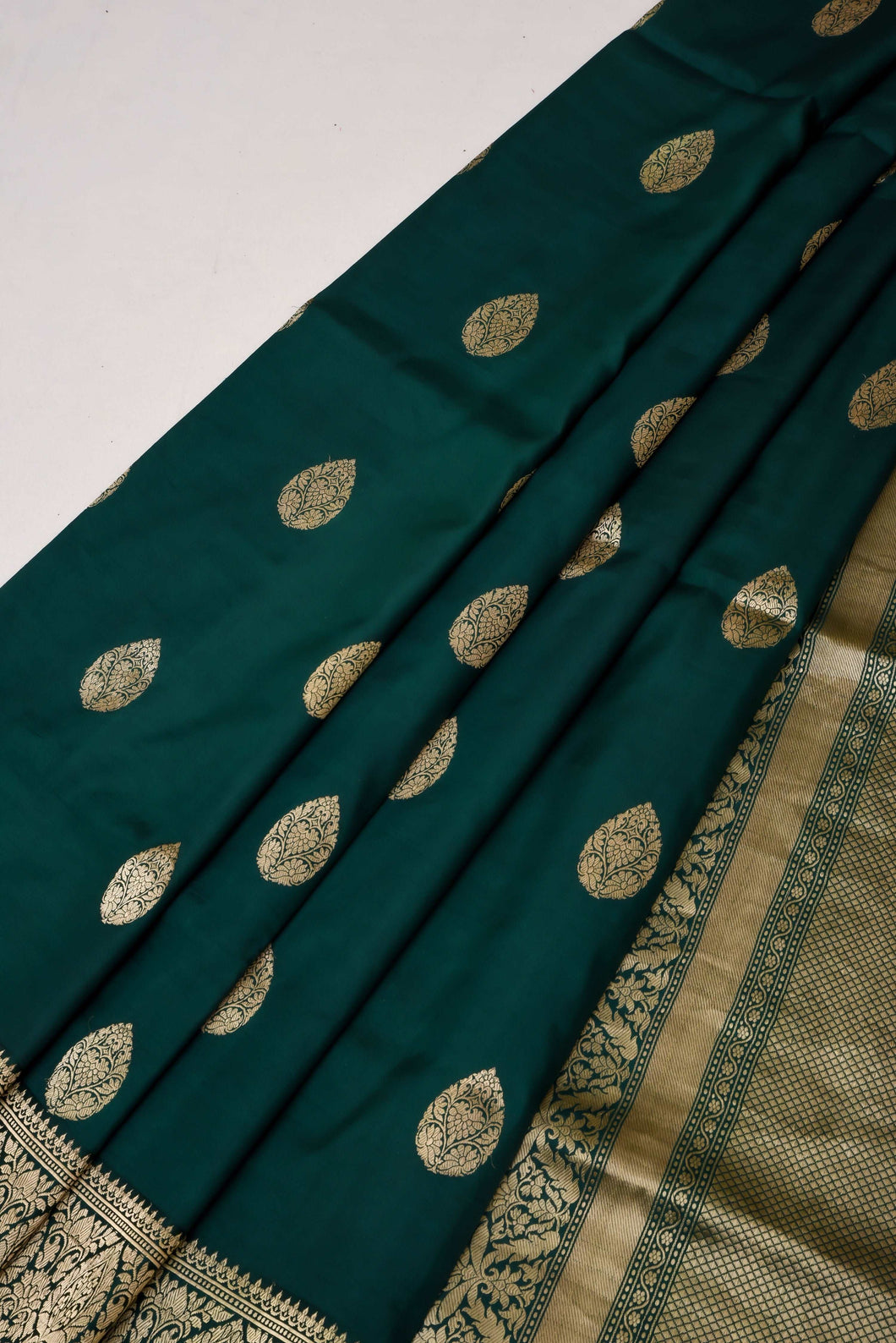 Bottle Green Buti Border Katan Silk Handloom saree