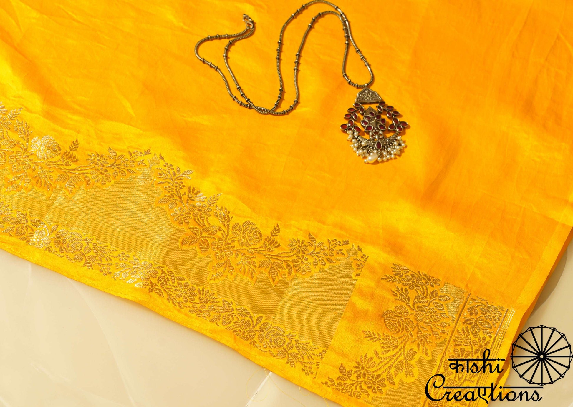 Bright Yellow Pure Mashru Satin Silk Handwoven khadwa Boota Banarasi Saree