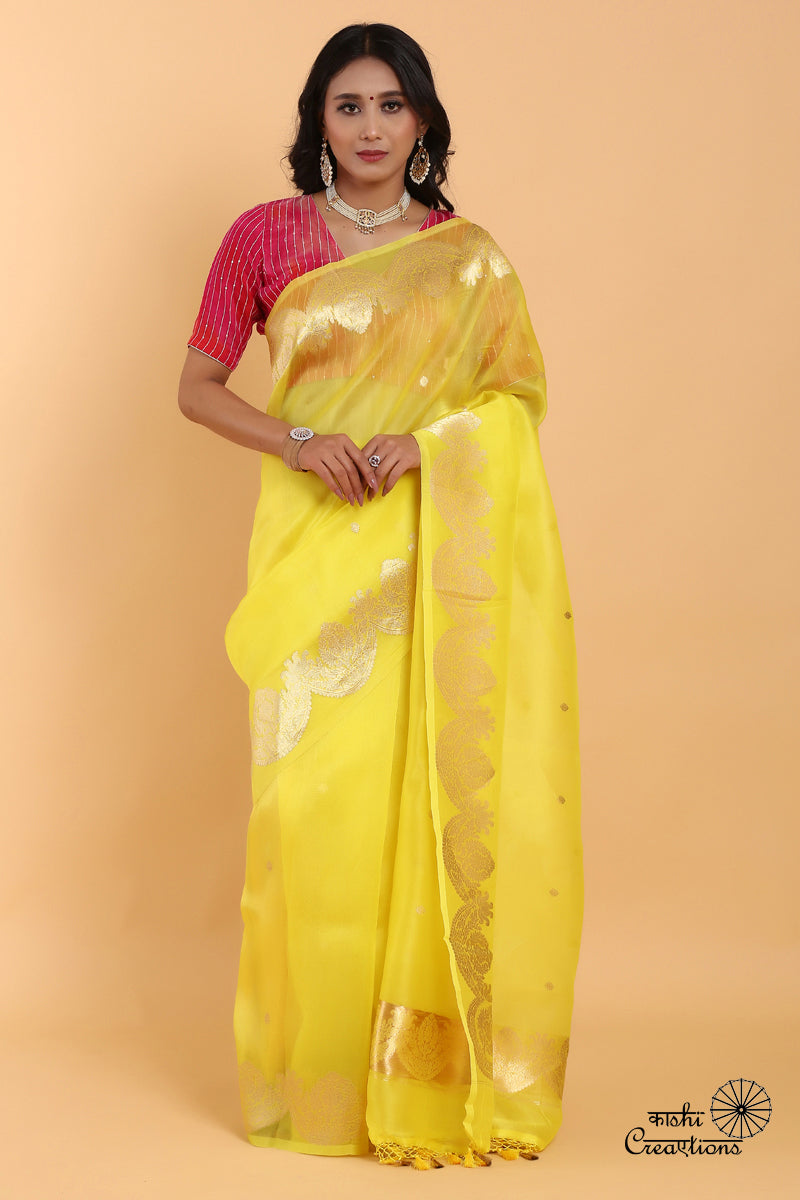 Lemon Yellow  Scallop Pure Kora Silk Handwoven Banarasi Saree