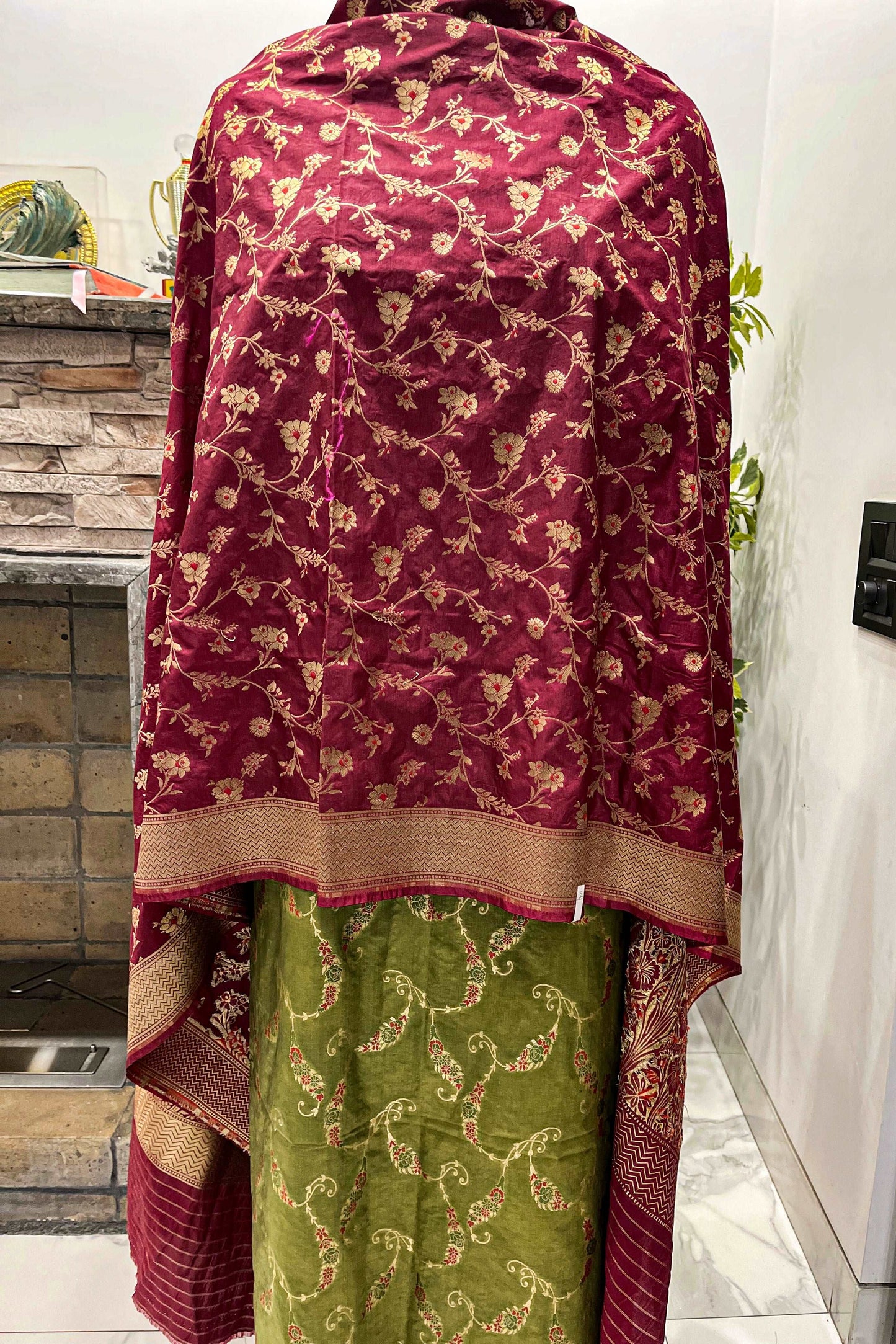 Green and Maroon Combination Semi Sik Banarasi Handloom suit