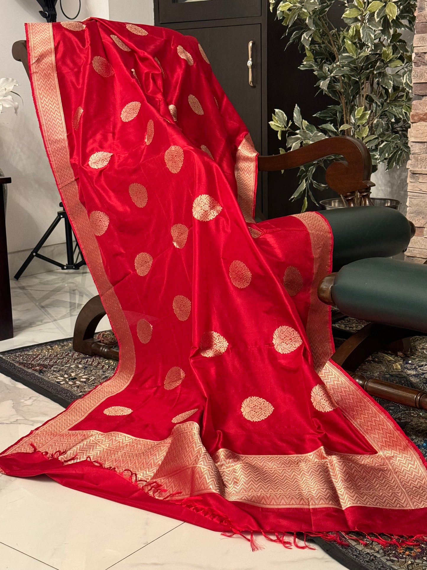 Red Pure Katan Silk Handwoven Banarasi Dupatta