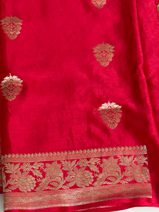 Red Pure Mashru Silk Handwoven Banarasi Saree