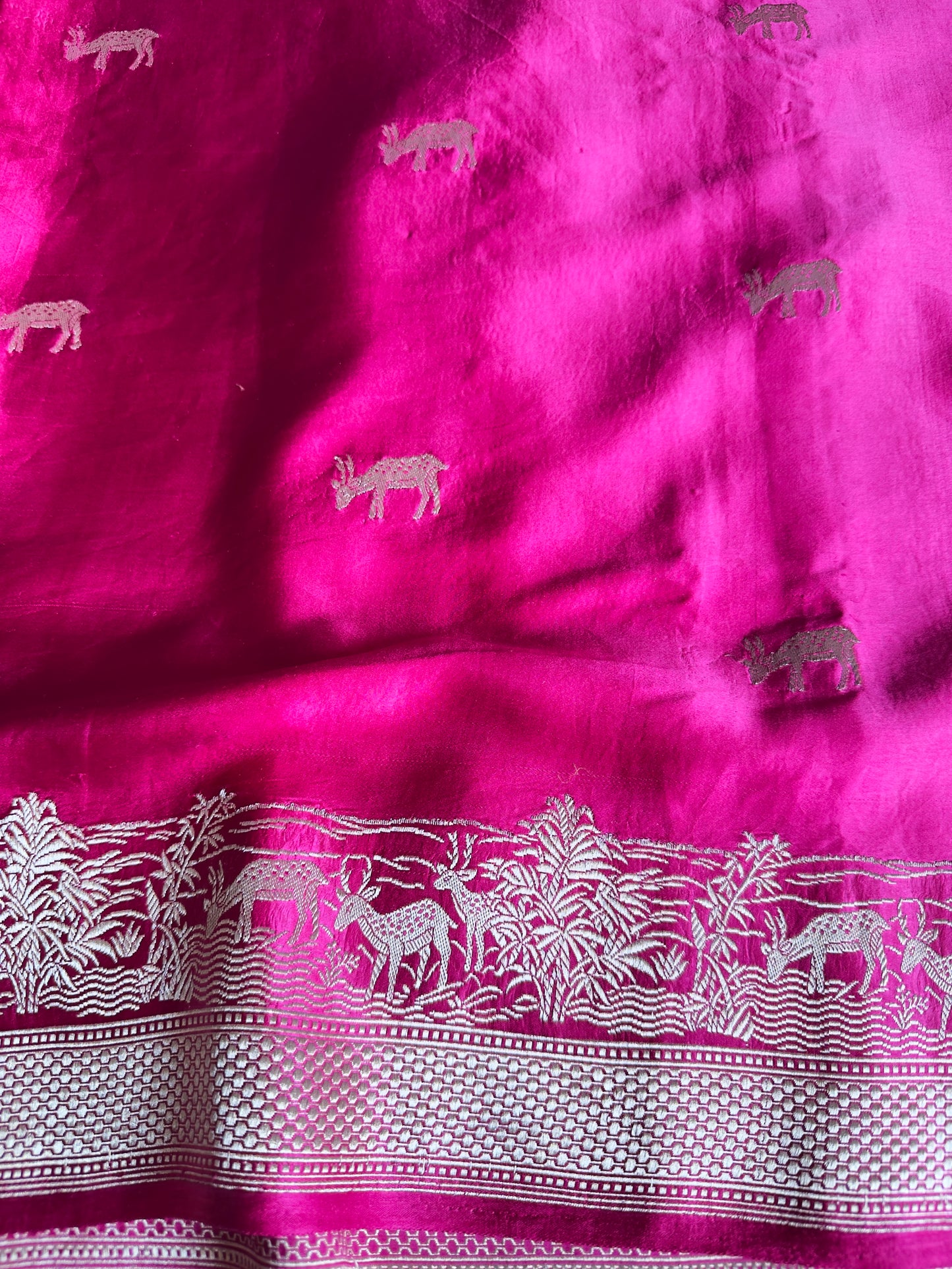 Rani Pink Mashru Silk Handwoven Banarasi Saree