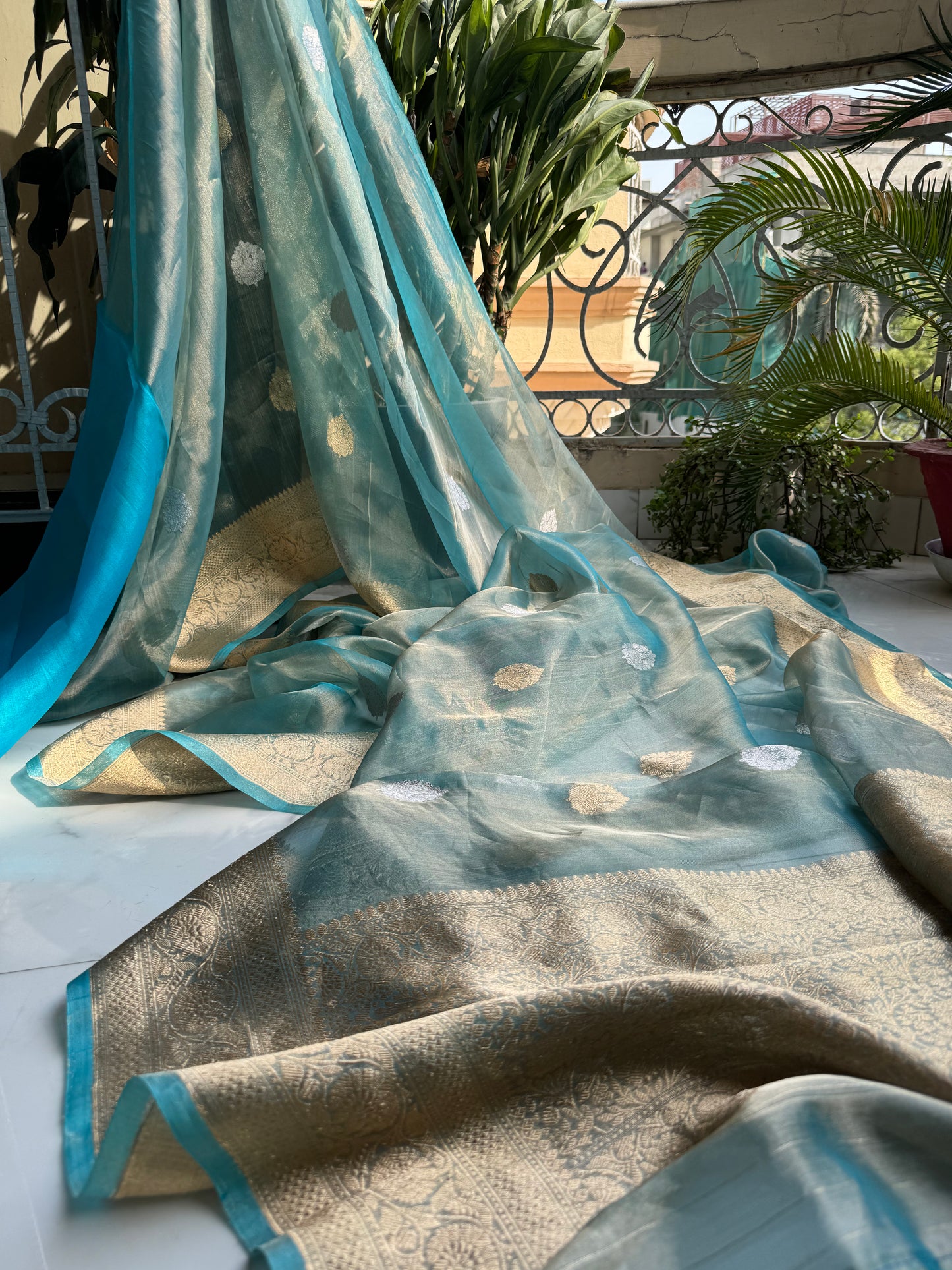 Sky Blue Pure Tissue Silk Handwoven Banarasi Saree