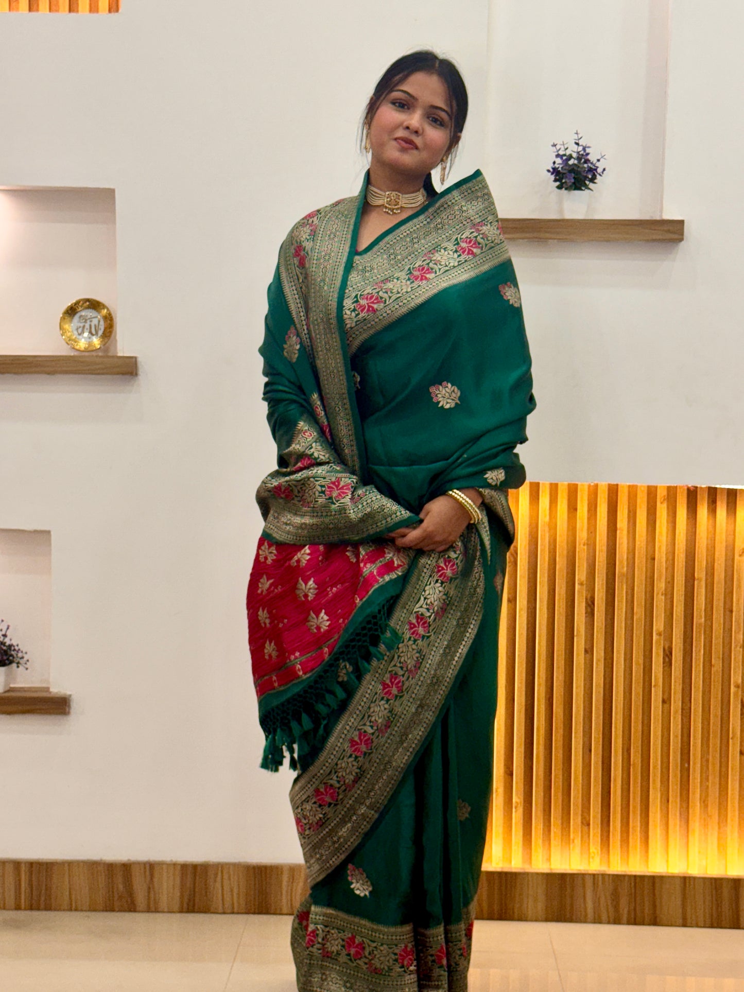 Bottle Green Pure Mashru Silk Handwoven Banarasi Saree with Meenakari