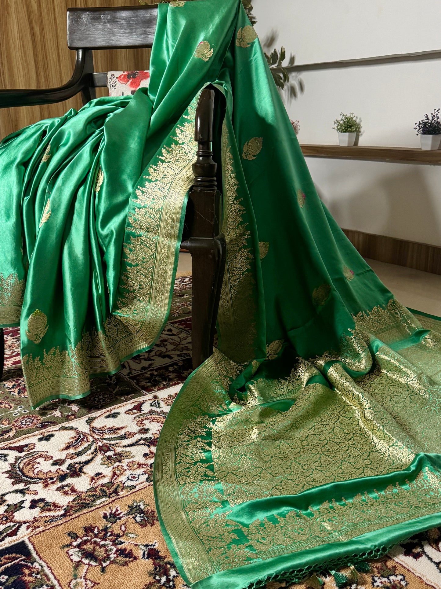 Sea Green Pure Mashru Silk Handwoven Banarasi Saree with Meenakari