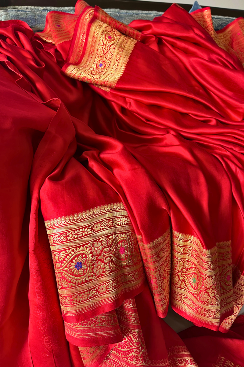 Red Pure Mashru Silk Handwoven Banarasi Saree