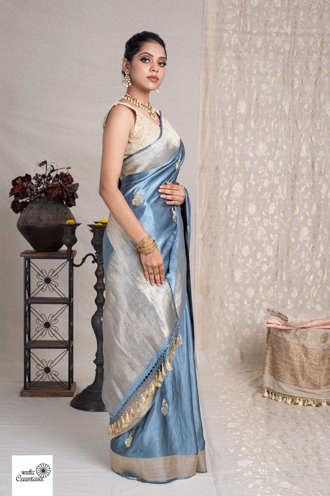 COOL GREY PURE SOFT SATIN SILK DESIGNER HANDLOOM SAREE