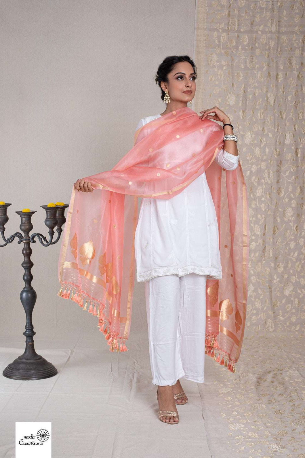 Light Peach Pure Kora Silk Handloom Banarasi Khadwa Dupatta