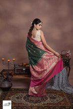Load image into Gallery viewer, Green and Pink Veena and Dholak Pure Katan Silk Handoom Banarasi Saree
