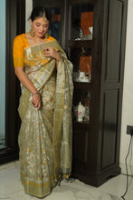 Load image into Gallery viewer, Silver Tissue Jaal design Handwoven Banarasi Saree
