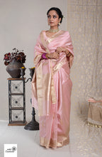 Load image into Gallery viewer, Punch Pink Pure Katan Silk Khadwa Boota Border Handloom Banarasi Saree
