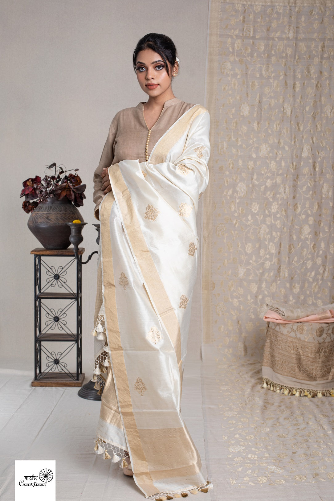 Off White Pure Katan Silk Border Booti Handloom Dupatta