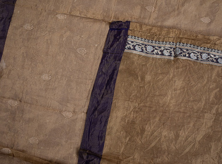 Golden Pure Tissue Metallic Handloom Khadwa Border Booti Banarasi saree